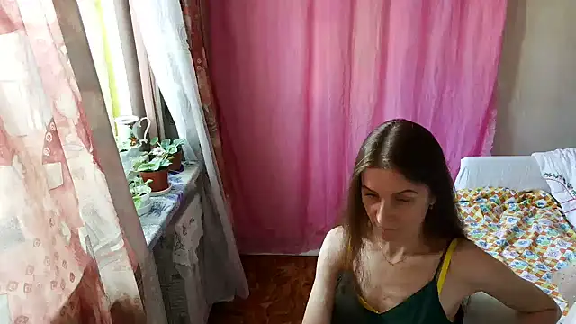 GoddessThumbelina online show from July 21, 3:24 pm