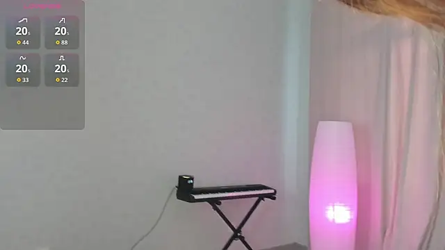 EvelinaWindsor online show from July 23, 3:31 pm