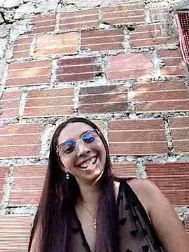 aziel ardiente online show from July 6, 9:39 pm