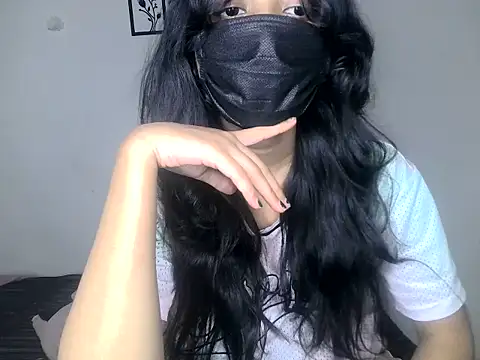PRIYANKA KHAAN online show from July 16, 9:41 pm