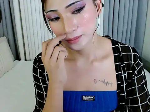 shamica pleasure online show from July 10, 7:14 pm