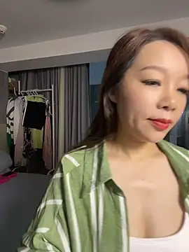 si-si-love online show from July 22, 3:07 am