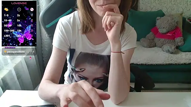   Alisa   online show from July 20, 11:01 am