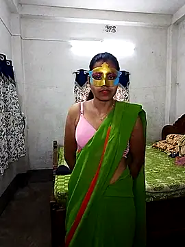 Hot Urvashi  online show from July 23, 7:05 am