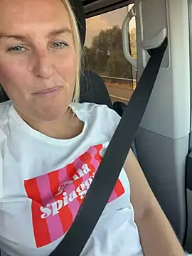 Spicy-Peach online show from July 24, 1:20 pm