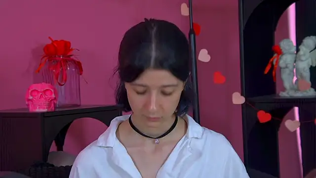 AnneAvelin online show from July 13, 6:25 am