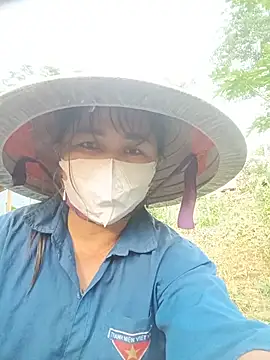 Mai-lingg online show from July 20, 10:39 am