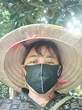 Mai-lingg online show from July 21, 10:49 am