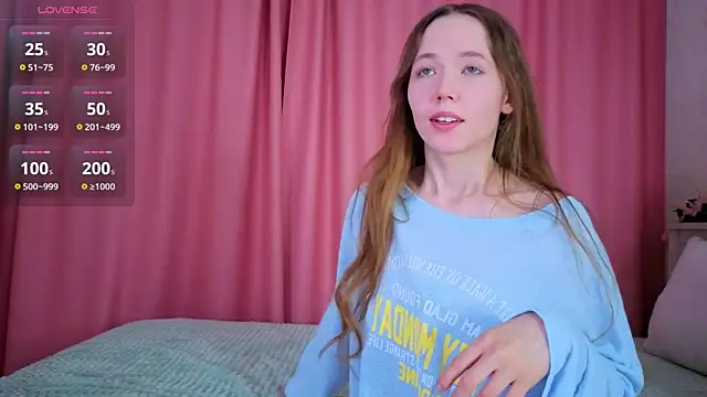 Velvet Daisy online show from July 17, 12:04 am