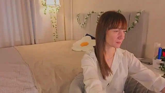Katherine Clark  online show from July 11, 1:27 am