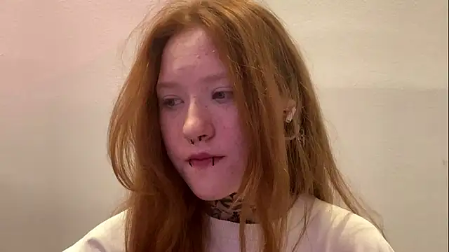ThomasinaBrasser online show from July 15, 11:04 am