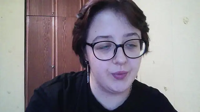 NessaLiberta online show from July 11, 1:55 pm