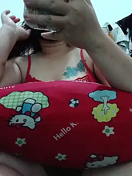 Henny iu online show from July 15, 3:17 pm