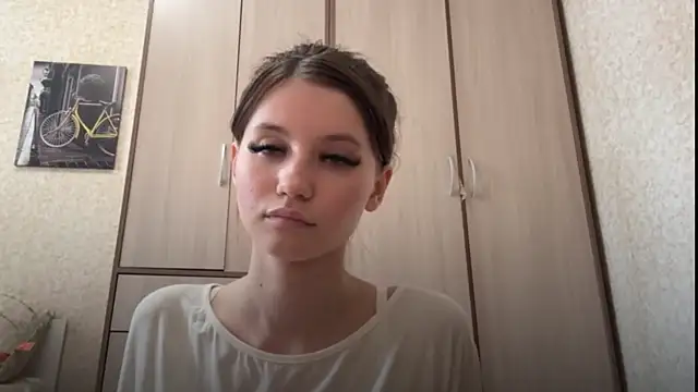 LunarVelvet online show from July 20, 10:39 am