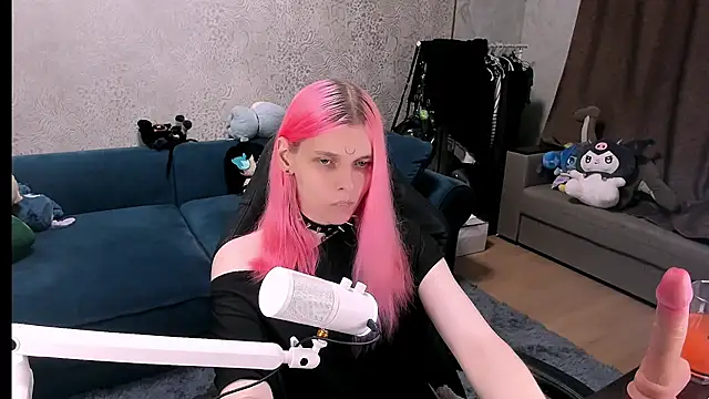 LunaPink69 online show from July 22, 12:55 am