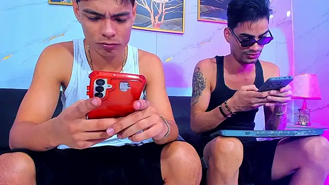 Latin twink lyam1 online show from July 17, 2:54 pm