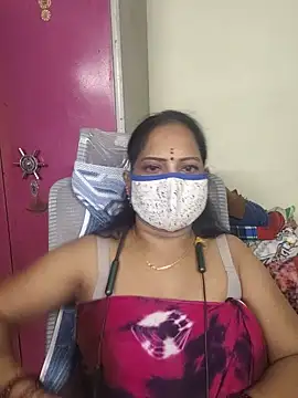 amudha143 online show from July 31, 3:46 pm