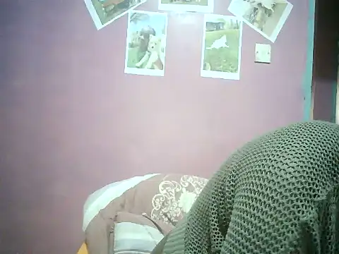 aliciacake5 online show from July 21, 1:01 pm