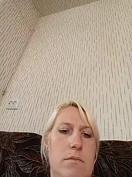 Amina-lov online show from July 30, 8:15 am