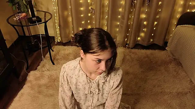 LauraleeSadiq online show from July 19, 8:44 pm
