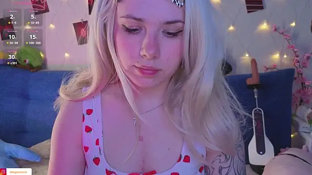 AhegaoWaifu online show from July 12, 3:51 am