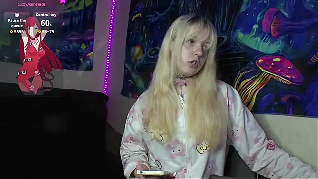 Eva Kittyyy online show from August 3, 8:58 pm