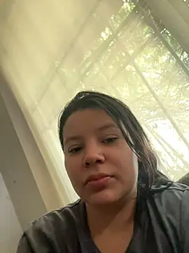 AlondraSoomers online show from July 28, 6:20 pm