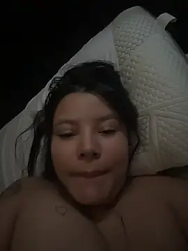 AlondraSoomers online show from July 18, 3:58 pm