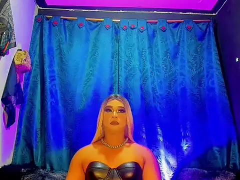 Crystal ShineSt online show from July 25, 10:50 pm