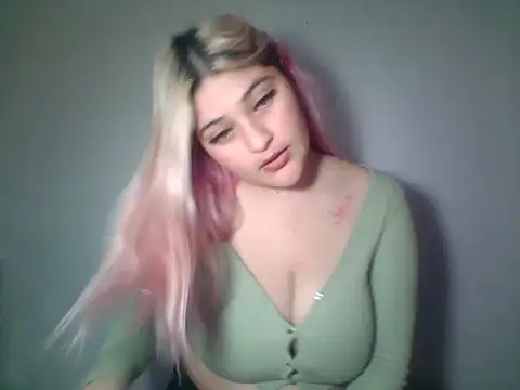 Deliciousbaby22 online show from July 29, 5:29 am