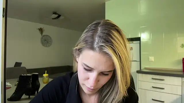 CryBaabyy online show from July 21, 2:29 pm