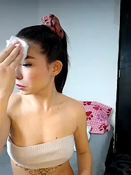 ashley sweet   online show from July 28, 4:39 pm