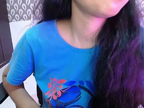 kiaraa 01 online show from July 10, 7:47 pm