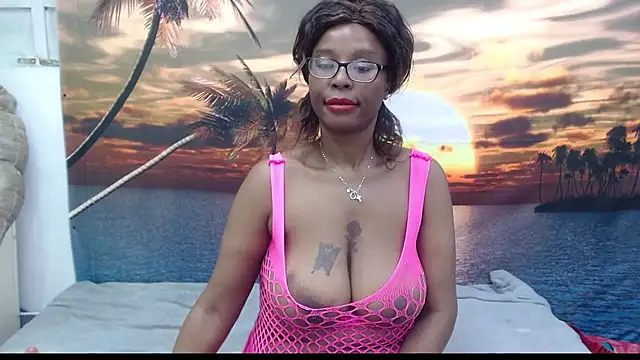 Applepiexx32 online show from July 28, 7:39 pm