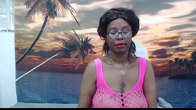 Applepiexx32 online show from July 28, 9:18 am