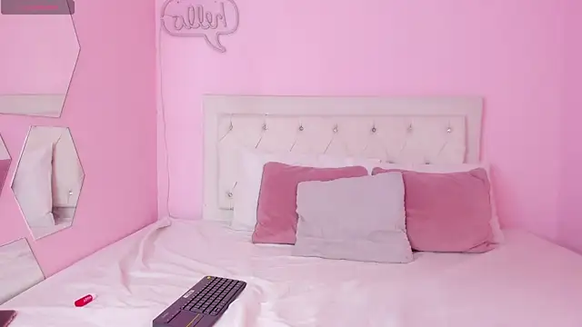 celeste diamondd online show from August 3, 1:28 pm