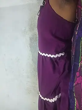 Sathyas01 online show from July 20, 10:39 am