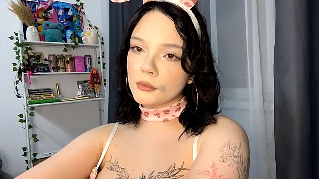 PhiaMoon online show from July 29, 10:10 pm
