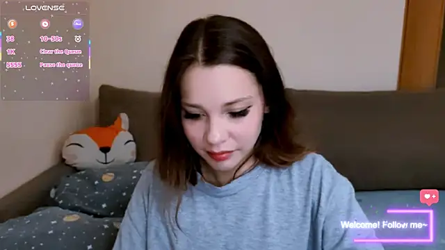 kittenalissa online show from August 2, 7:28 pm