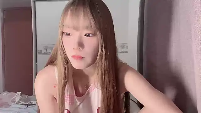 momo-9999 online show from July 20, 1:24 pm