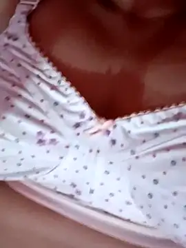 Monika sharma001 online show from July 19, 10:34 pm