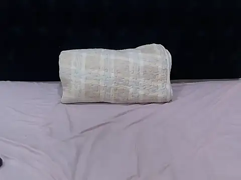 LilacKiss online show from July 21, 1:45 pm