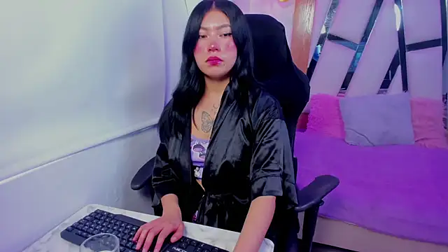 Lilith West online show from July 20, 8:31 pm