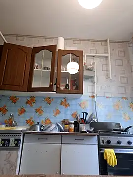 JeanneLoryzia online show from July 28, 2:46 pm