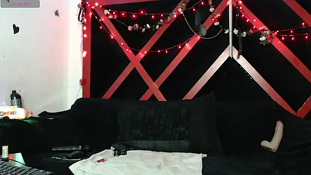 Hekate122 online show from July 12, 7:53 am