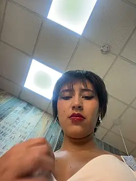 LiliSakuraXXX online show from July 30, 1:01 pm