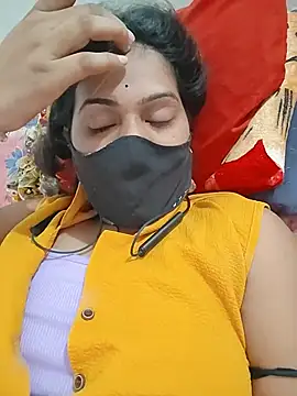 Hott karisma online show from July 17, 3:38 pm