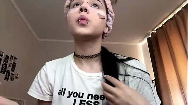 AlidaPensick online show from July 28, 12:48 pm