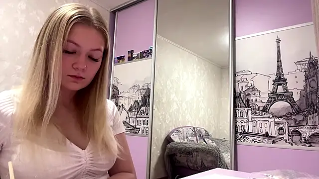 LeanaHasler online show from July 22, 1:28 am