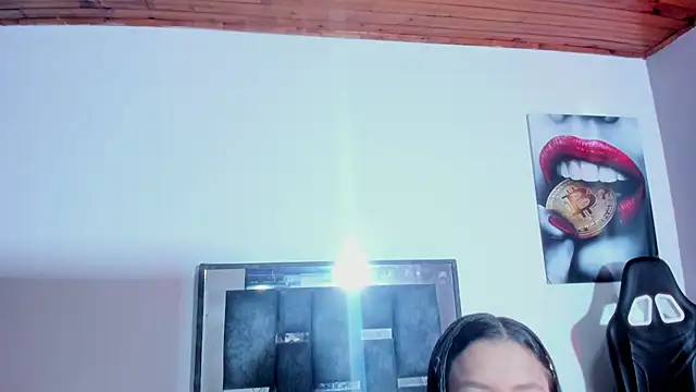 ivy greys online show from July 27, 6:38 pm